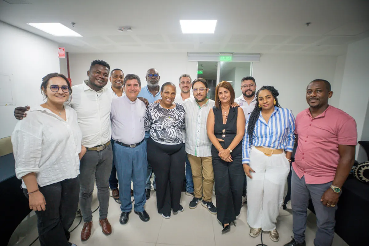 Ministerio de Educación concreta 10 acuerdos con el Paro Cívico de Buenaventura y activa seguimiento hasta 2026.