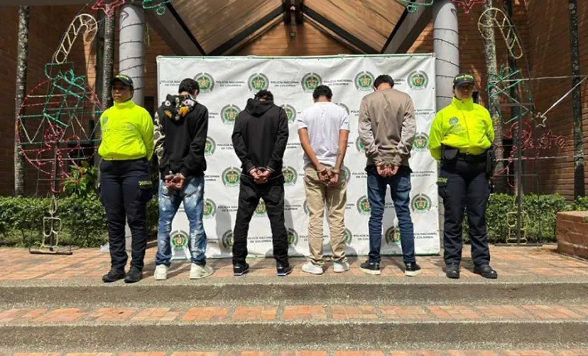 Capturados cuatro integrantes de red dedicada al hurto de motocicletas en Medellín.