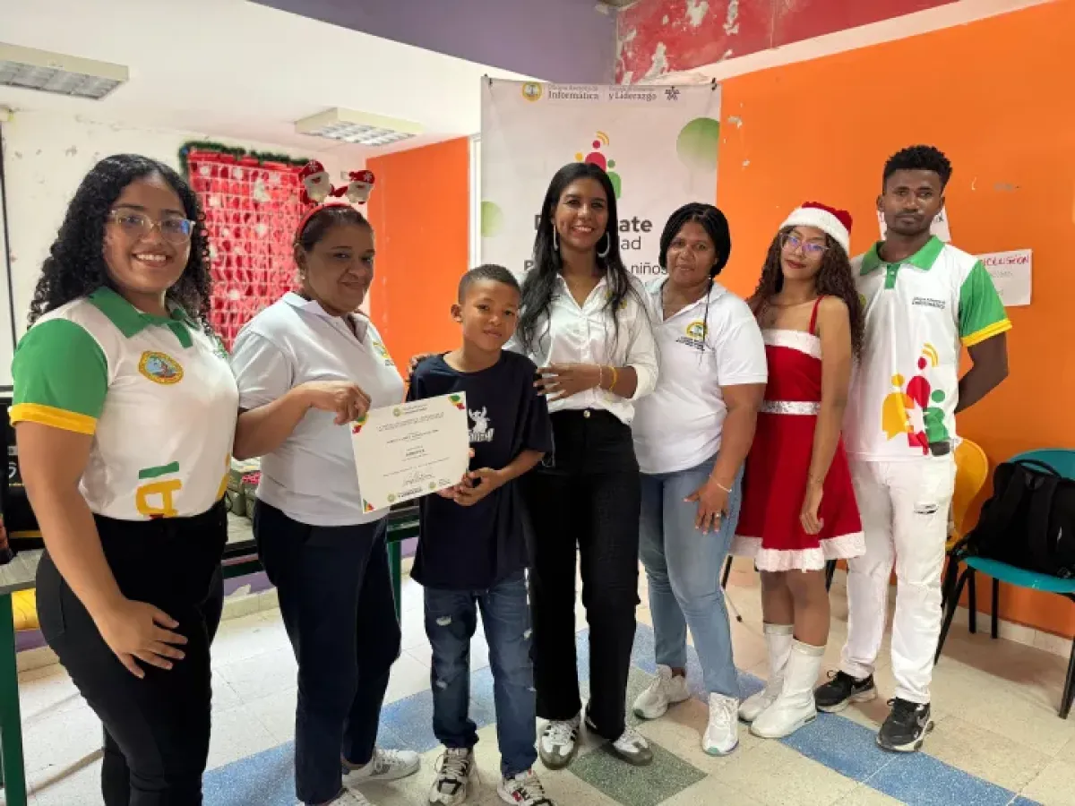 Más de 100 niños de Cartagena se forman en robótica e inteligencia artificial.