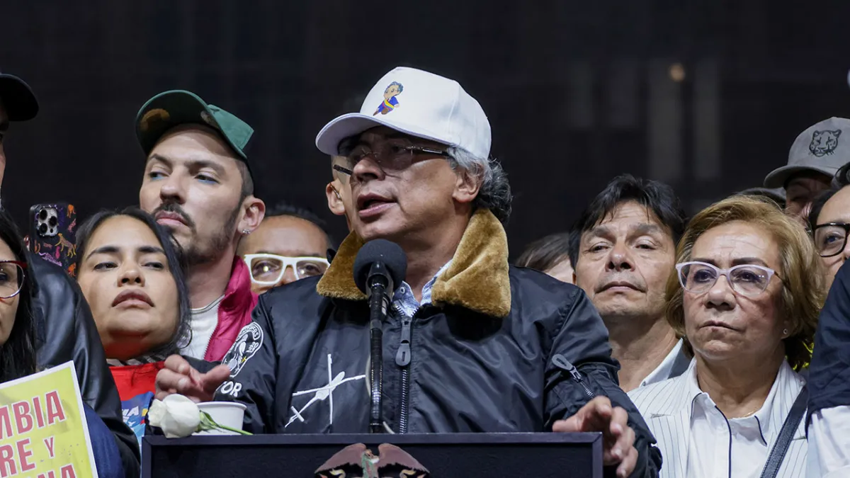 Petro se reunirá con Trump en la Casa Blanca tras diálogo telefónico.